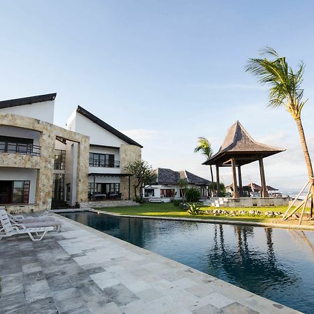 Suarti Resort, Villas & Gallery Ketewel Eksteriør bilde