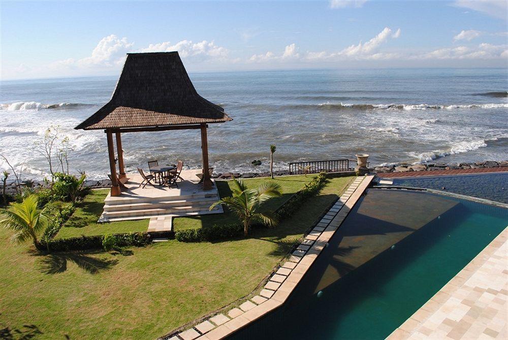 Suarti Resort, Villas & Gallery Ketewel Eksteriør bilde