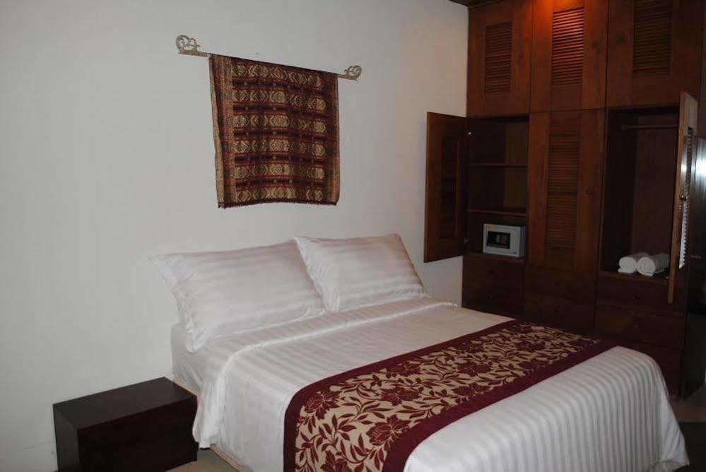 Suarti Resort, Villas & Gallery Ketewel Eksteriør bilde