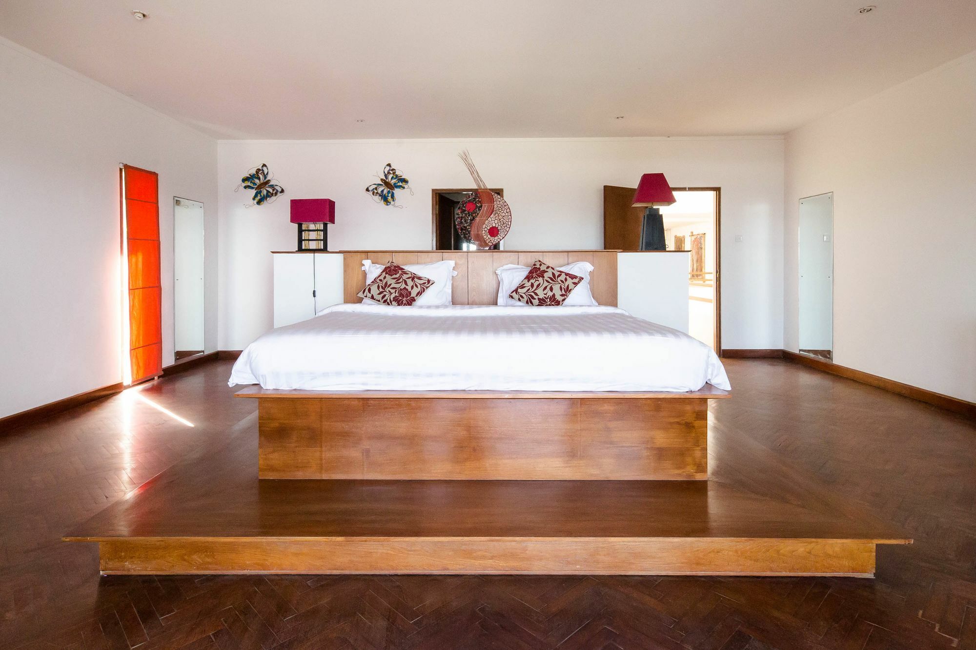Suarti Resort, Villas & Gallery Ketewel Eksteriør bilde