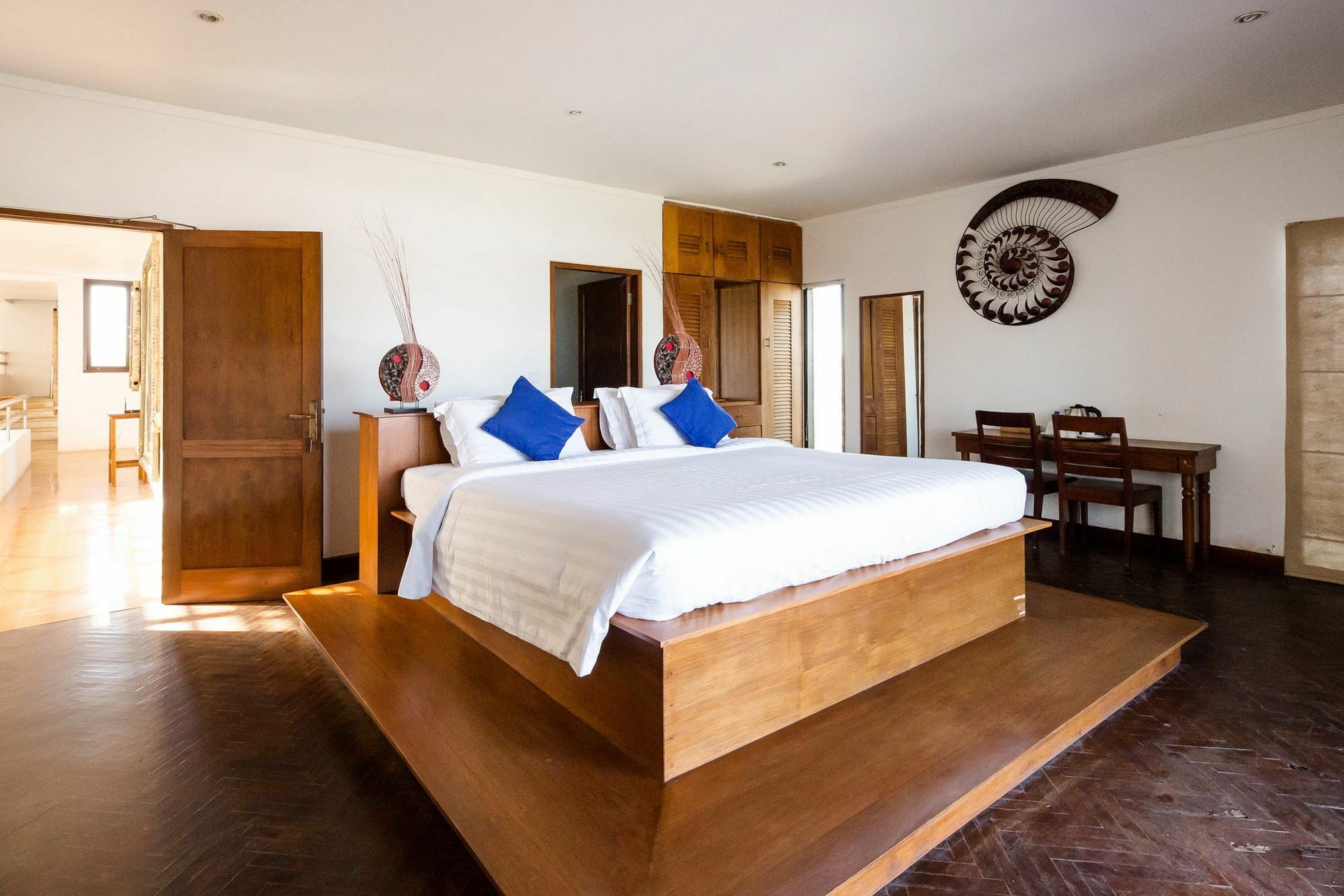 Suarti Resort, Villas & Gallery Ketewel Eksteriør bilde